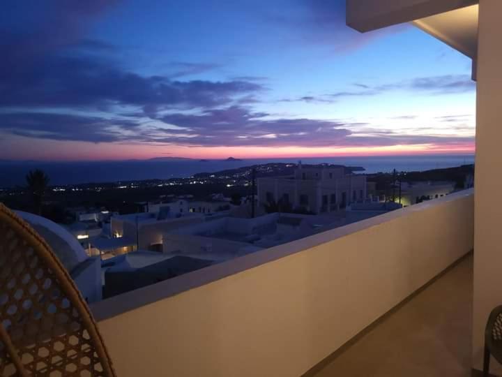 Astivi Santorini Apartments Pyrgos Kallistis Ngoại thất bức ảnh